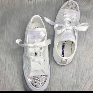 bridal chuck taylors